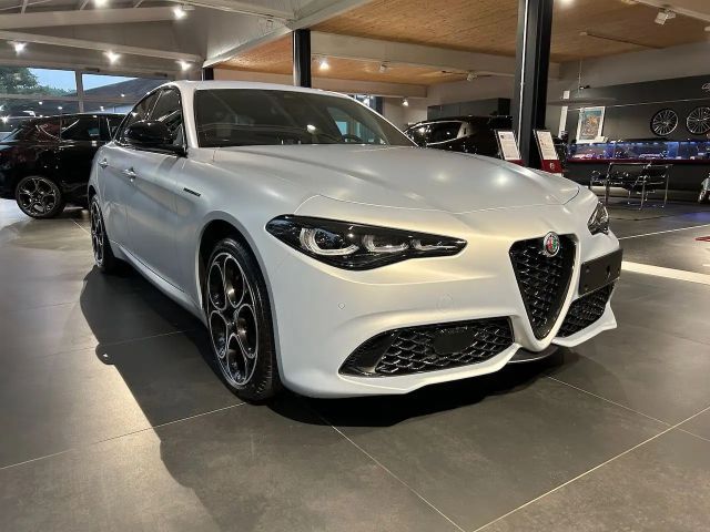 Alfa Romeo Giulia Q4