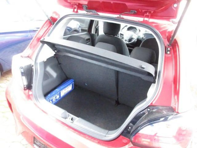 Mitsubishi Space Star Star