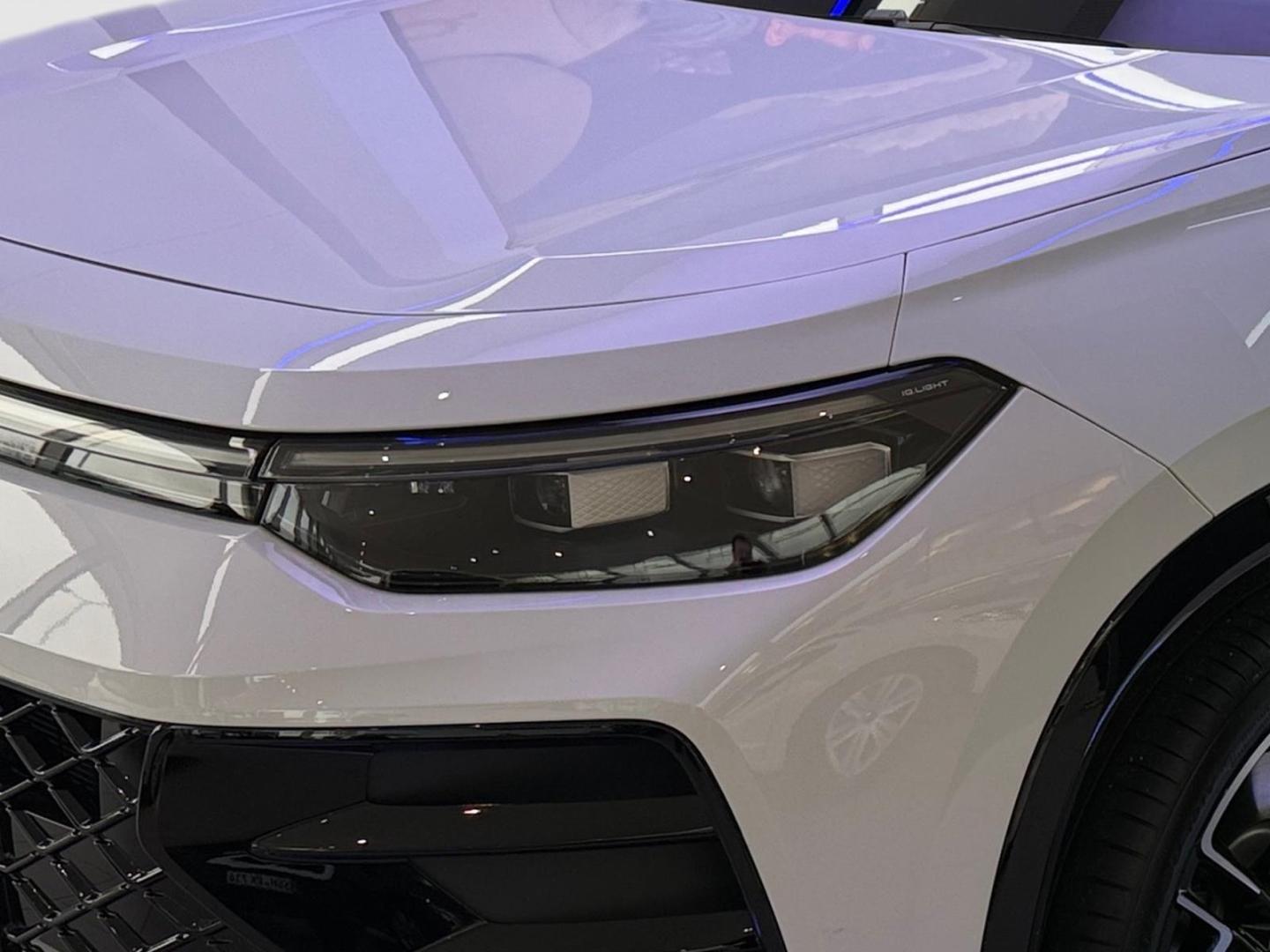 Volkswagen Tayron IQ.Drive R-Line eHybrid