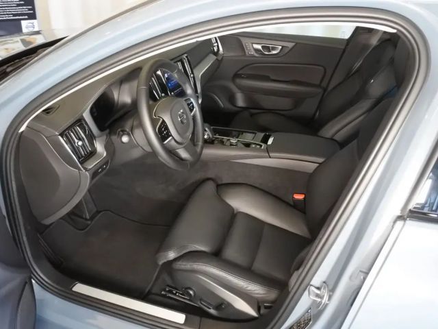 Volvo S60 AWD Dark Recharge Ultimate