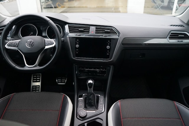 Volkswagen Tiguan 2.0 TSI 4Motion Sport