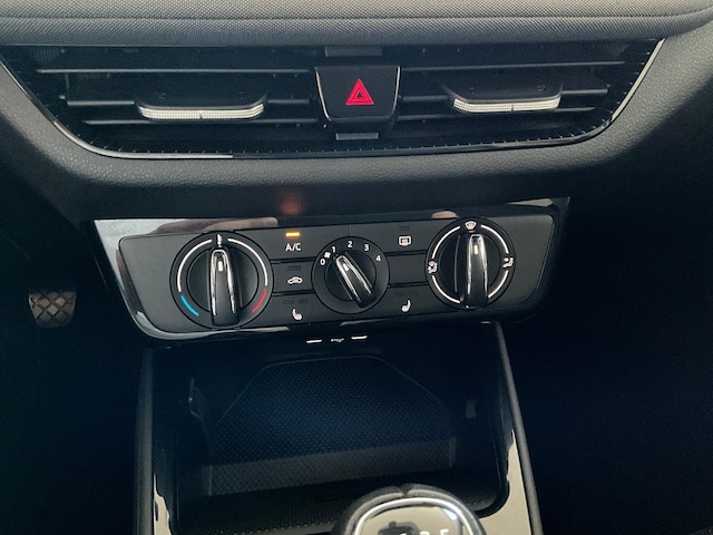 Skoda Fabia FABIA        AMB  TS81/1.0 M6F