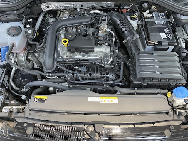 Volkswagen Golf Life Variant