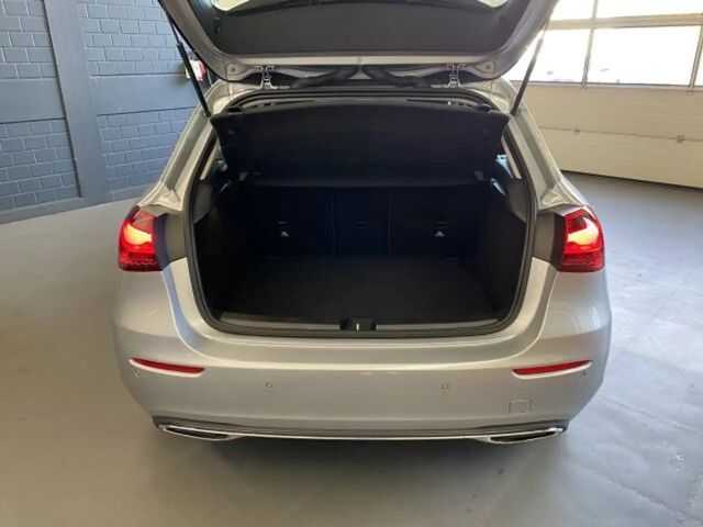 Mercedes-Benz A 180 Progressive