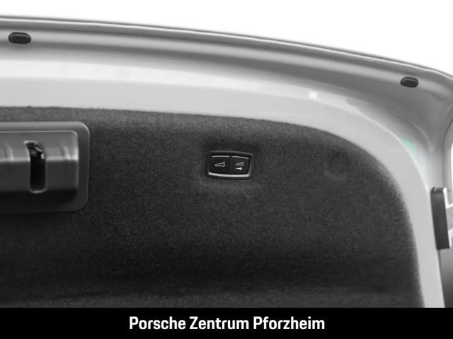 Porsche Taycan Turbo