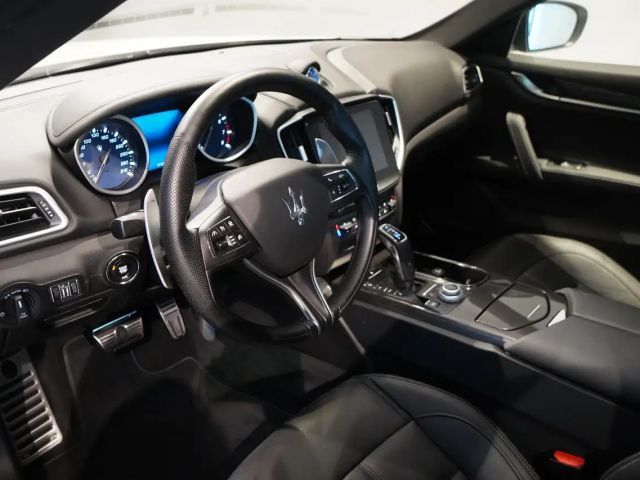 Maserati Ghibli GranSport
