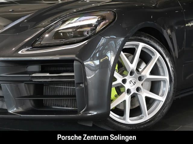 Porsche Panamera 4 E-Hybrid