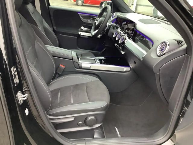 Mercedes-Benz GLB 220 4MATIC AMG Line GLB 220 d
