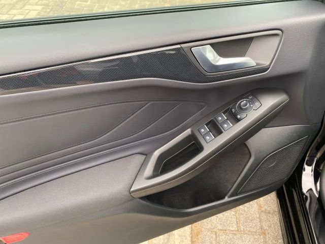 Ford Focus EcoBoost ST Line Wagon