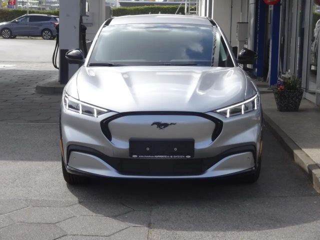 Ford Mustang Mach-E AWD