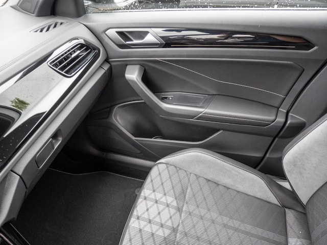 Volkswagen T-Roc DSG R-Line