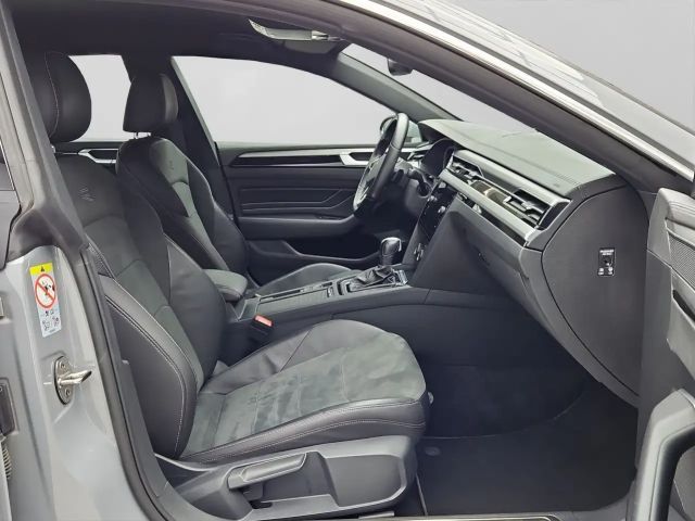 Volkswagen Arteon 2.0 TSI R-Line