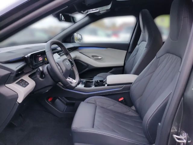 Ford Capri AWD Premium