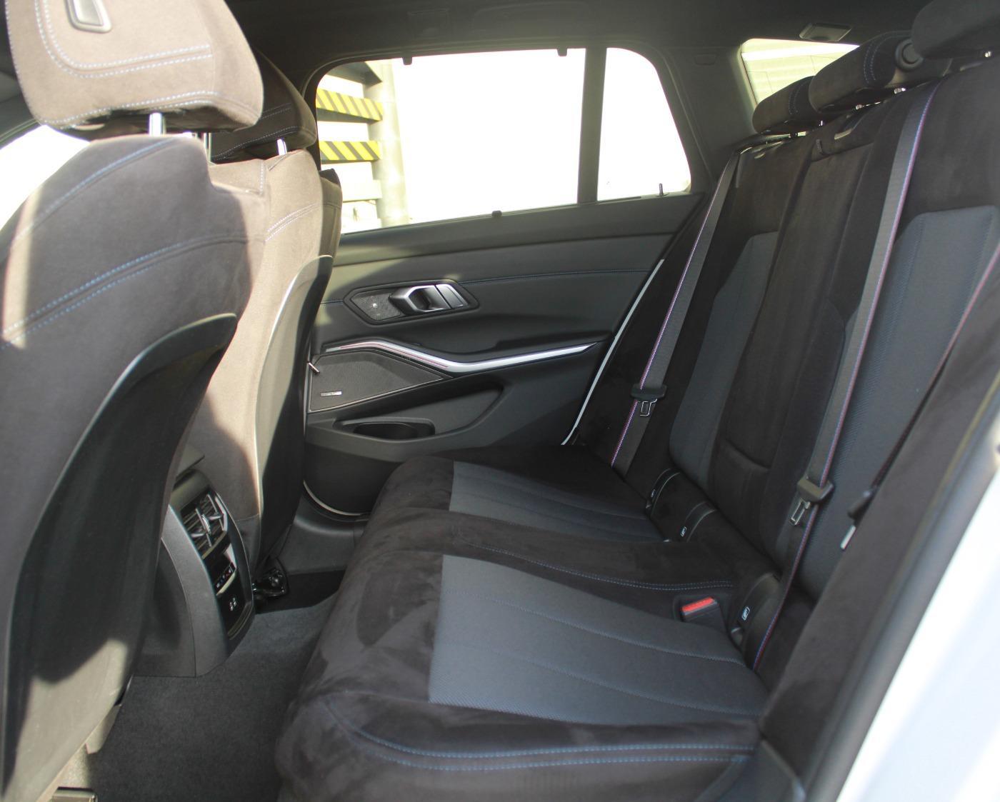 BMW 330 330e Touring xDrive