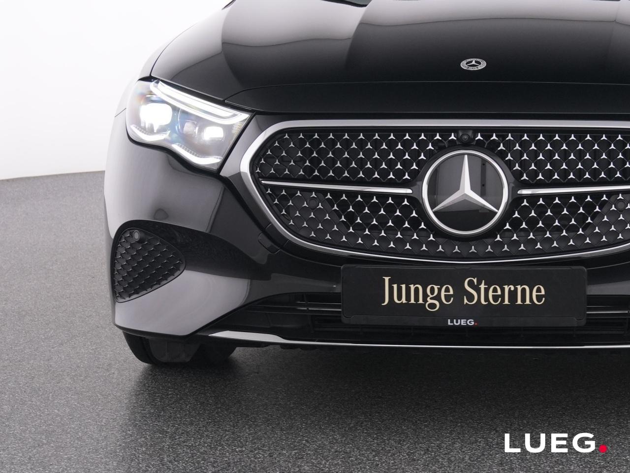 Mercedes-Benz E 200 AVANTGARDE Estate