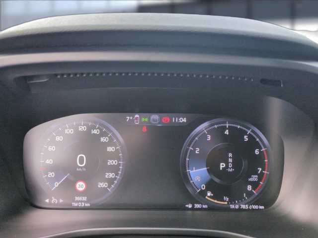 Volvo XC40 LED Klima Einparkhilfe el. Fenster