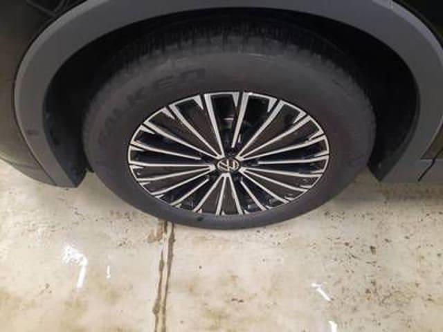 Volkswagen Tiguan 1.5 eTSI DSG