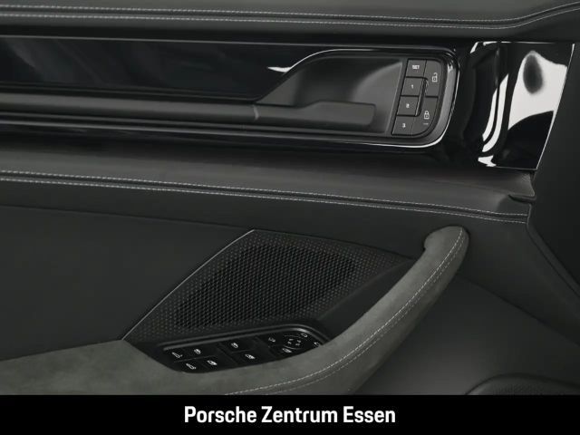 Porsche Panamera GTS