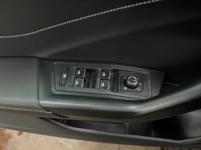 Volkswagen T-Roc 1.5 TSI DSG Plus R-Line