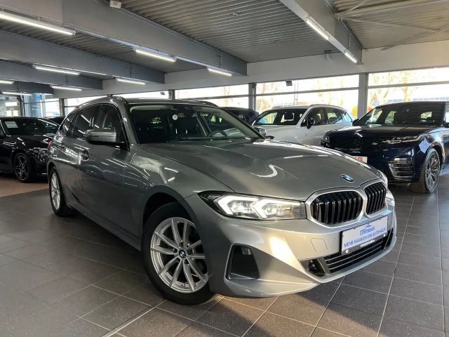BMW 320 320d Touring xDrive