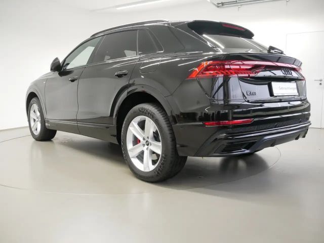 Audi Q8 55 TFSI Hybride Quattro S-Line