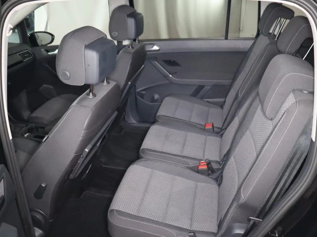 Volkswagen Touran DSG R-Line