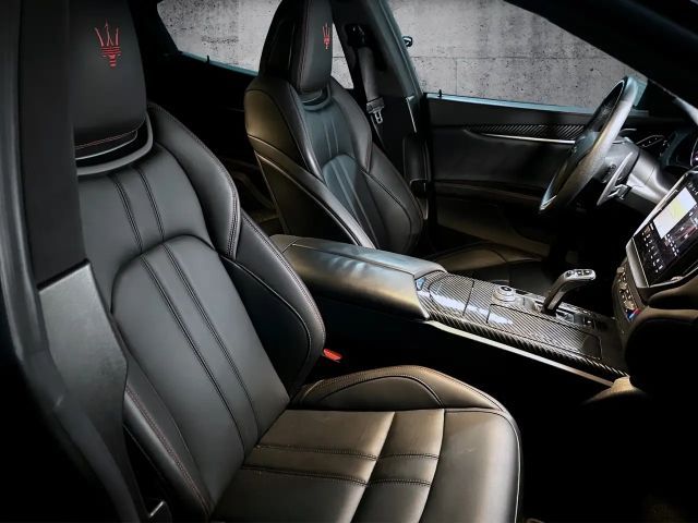 Maserati Ghibli GranSport