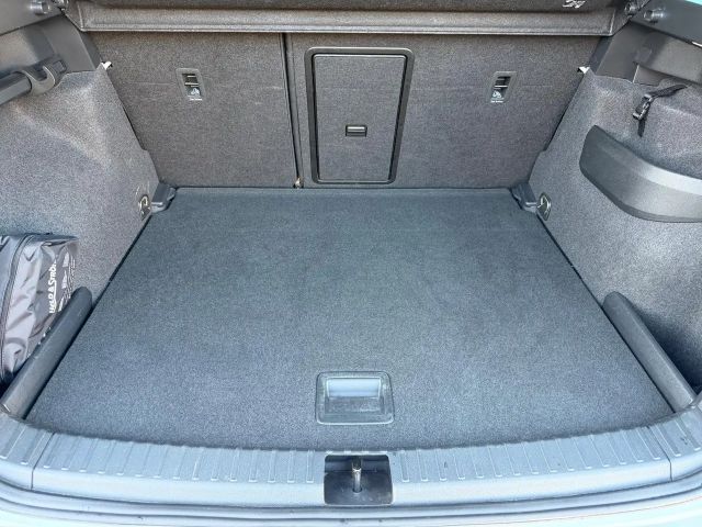 Skoda Karoq 1.5 TSI Tour