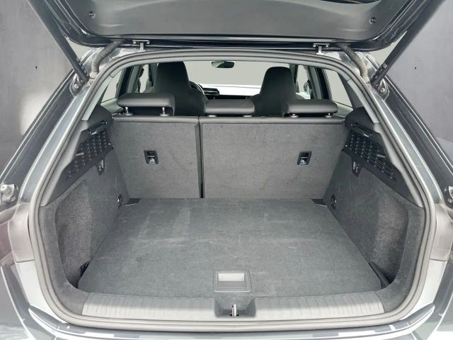 Audi A3 30 TDI Sedan