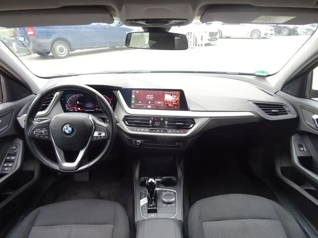 BMW 118 118i Advantage pakket Sedan