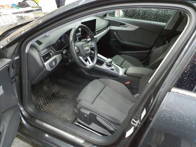 Audi A4 35 TDI Avant S-Tronic