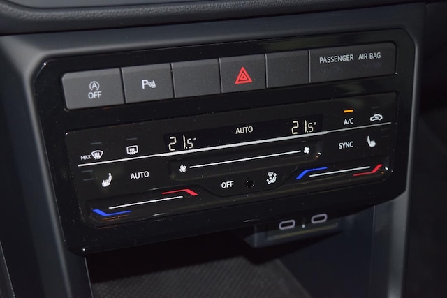 Volkswagen T-Cross TSI Navi Kamera ACC SHZ