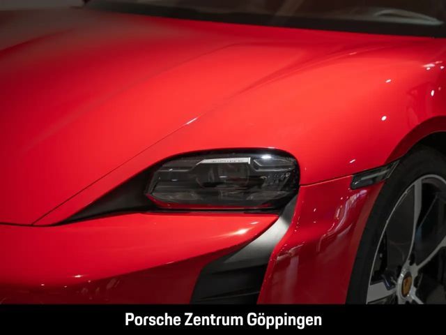 Porsche Taycan Turbo