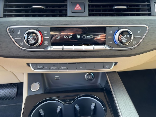 Audi A4 40 TFSI Avant S-Tronic