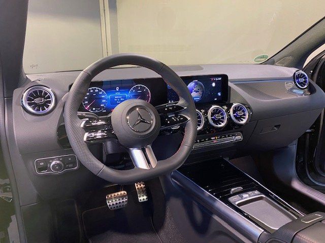 Mercedes-Benz GLA 200 GLA 200 d