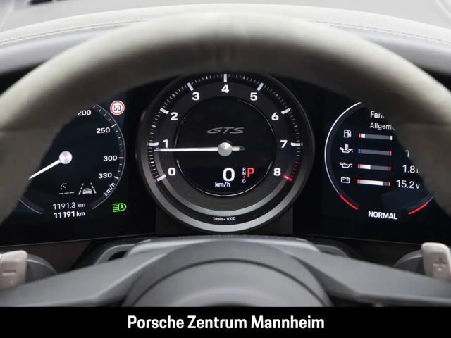 Porsche 992 Cabrio Carrera GTS