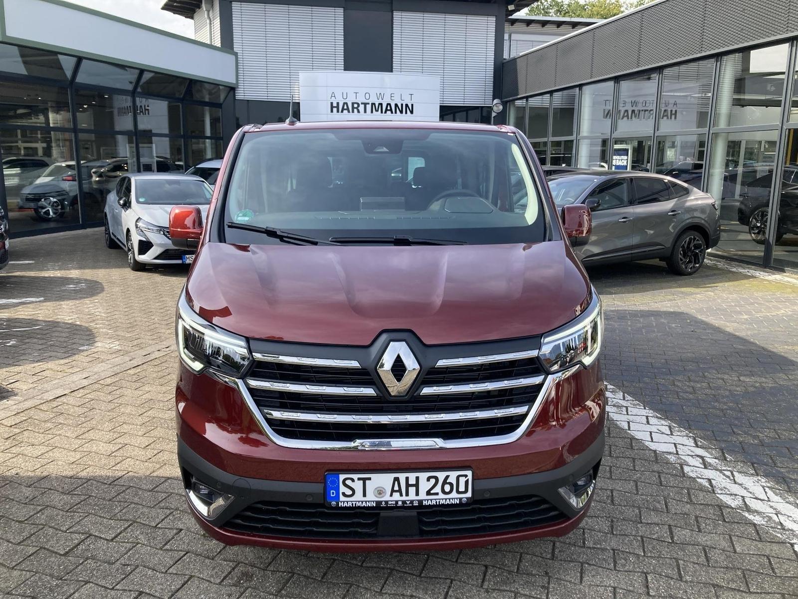 Renault Trafic Blue Grand Life dCi 150