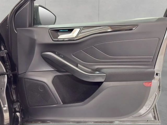 Ford Focus EcoBoost ST Line Wagon