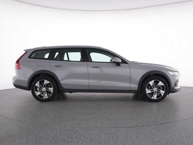 Volvo V60 Cross Country CC