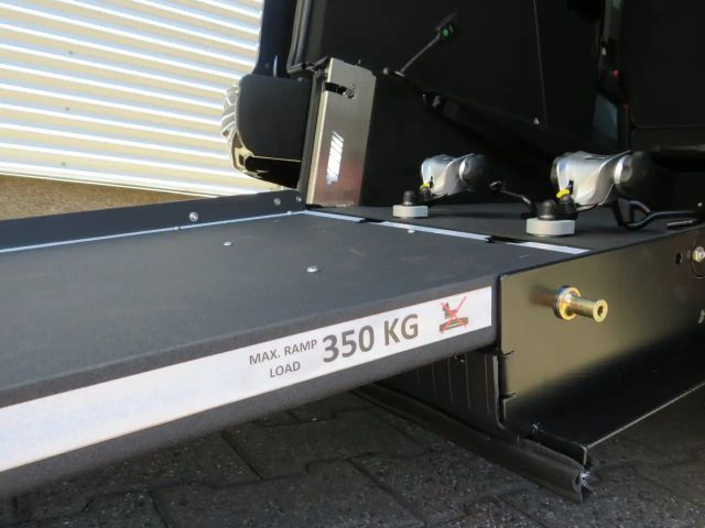 Volkswagen Caddy 1.5 TSI DSG Maxi