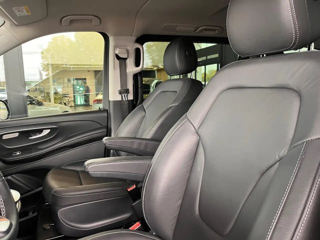 Mercedes-Benz V 300 V 300 d