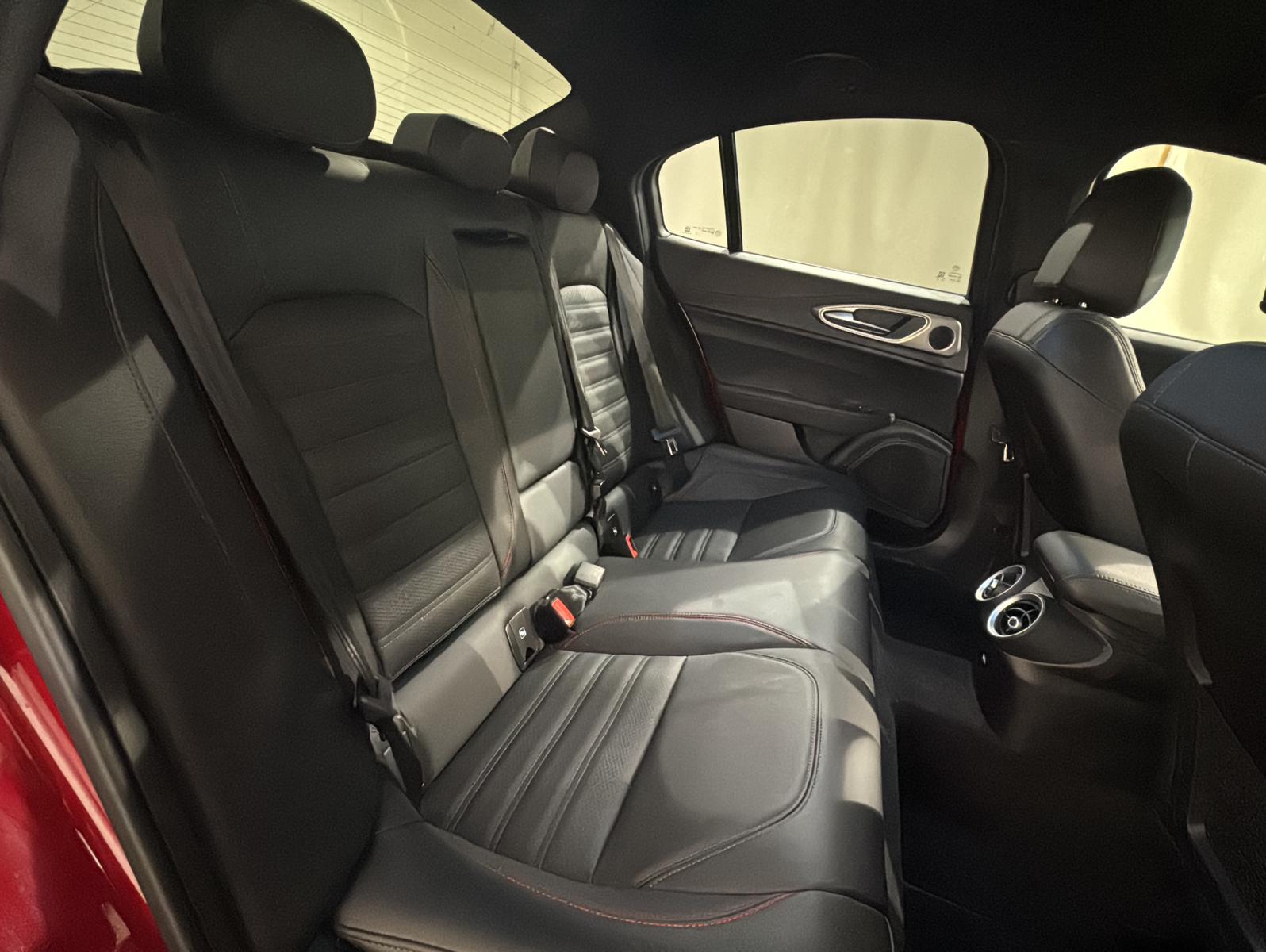 Alfa Romeo Giulia Q4