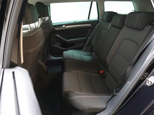 Volkswagen Passat 2.0 TDI Business DSG
