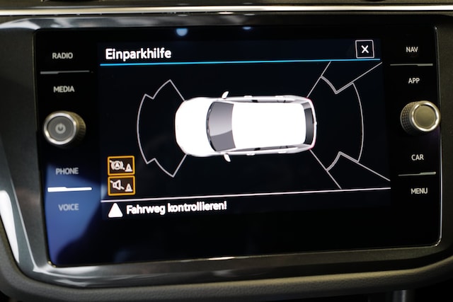 Volkswagen Tiguan Tiguan 1.5TSI Active LED-Matrix Navi AHK Keyles...