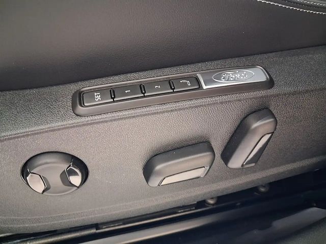 Ford Capri AWD Extended range Premium