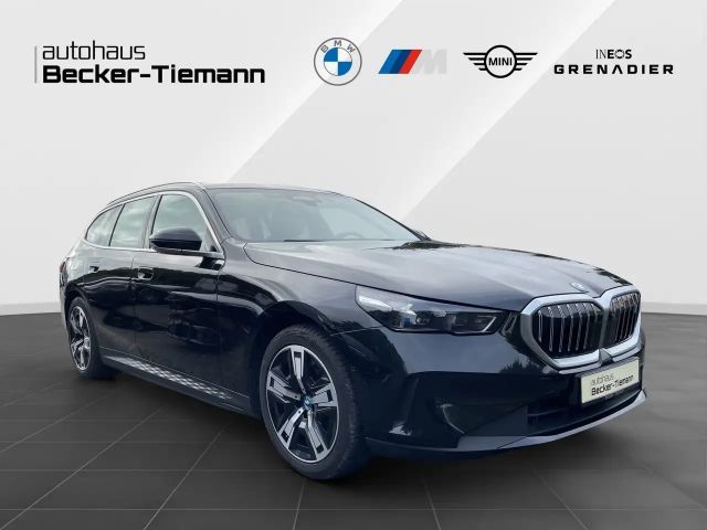 BMW i5 eDrive40