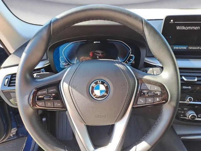 BMW 530 530e Touring xDrive