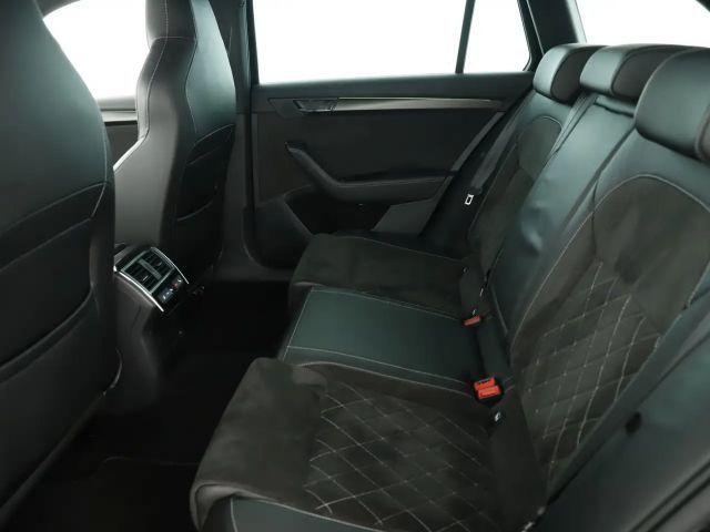 Skoda Superb Sportline iV