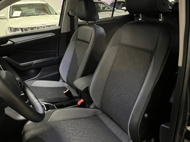 Volkswagen T-Roc DSG