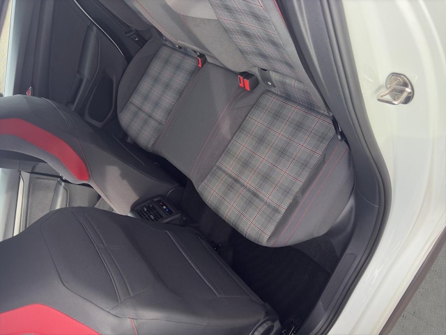 Volkswagen Golf 2.0 TSI GTI